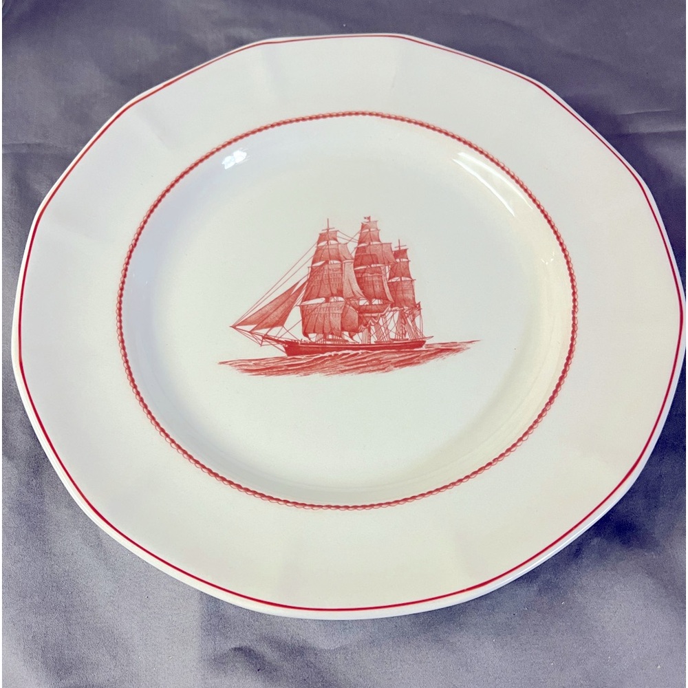 Set of 4- Wedgewood Flying Cloud Dinner Plates 10”